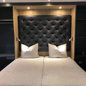ホテル Deluxe, ミュンヘン