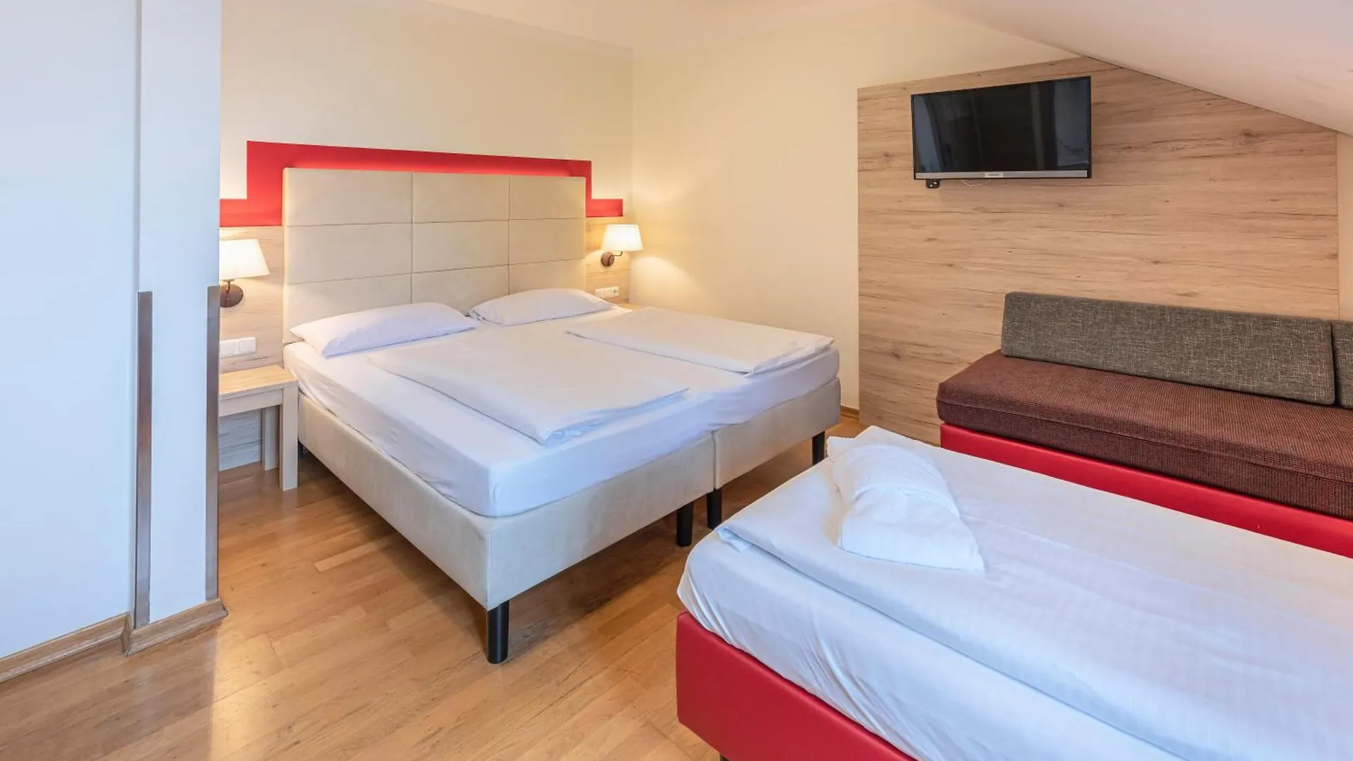 Hotel Eder Munich